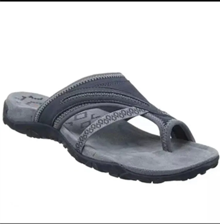 2024 New Comfortable Pinch Toe Flat Bottom Colored Women's Sandal Slippers