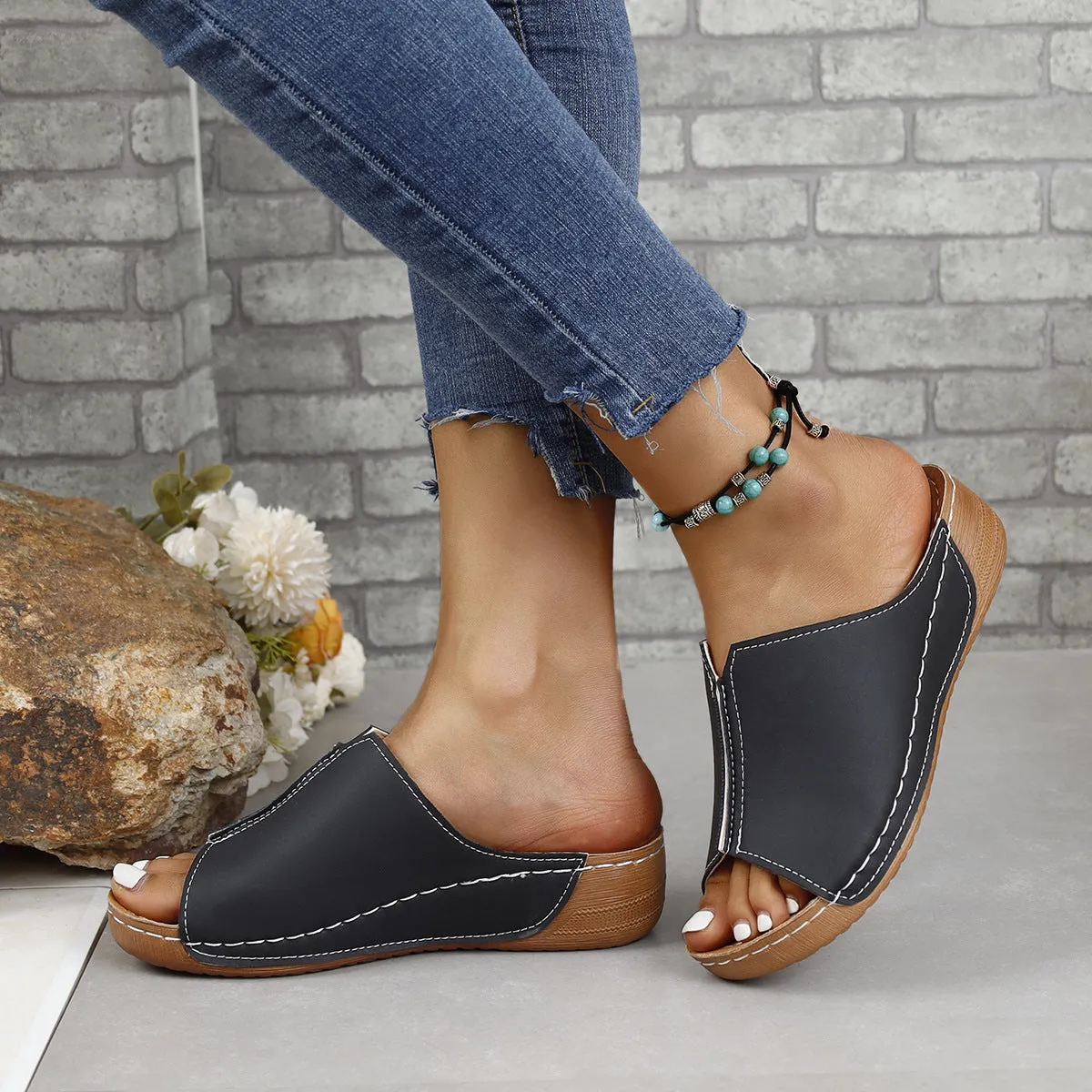 2024 New Comfortable Wedge Simple Women Sandals
