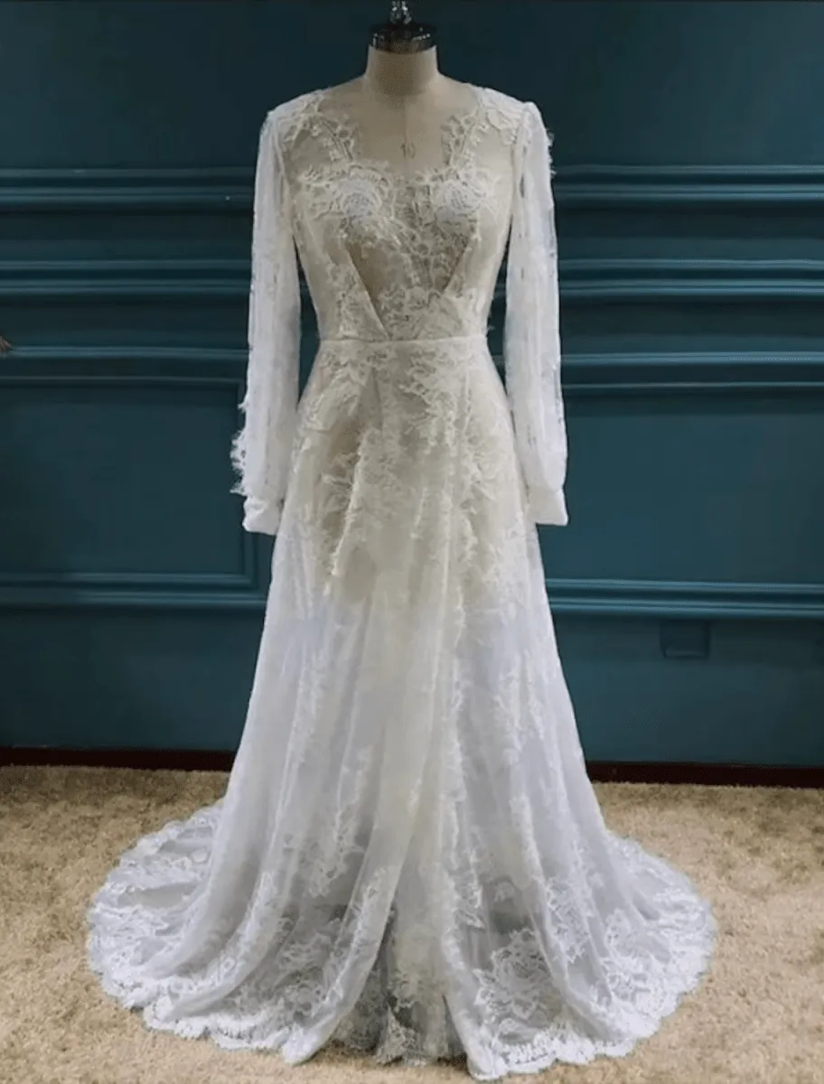 Beach Sexy Boho Wedding Dresses Sweep / Brush Train A-Line Long Sleeve V Neck Lace With Appliques Split Front