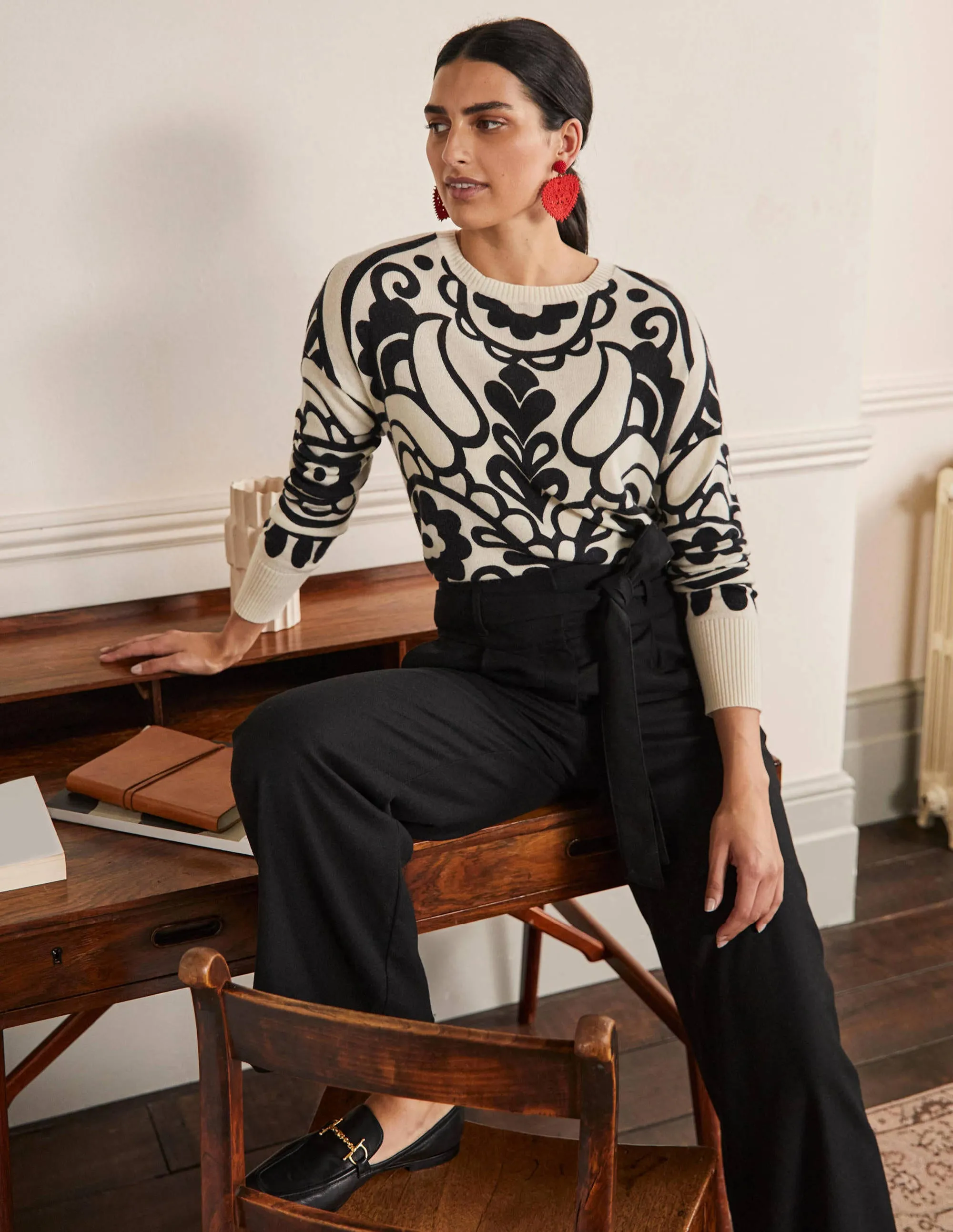 Margot Cashmere Jumper-Ivory, Floral Heart